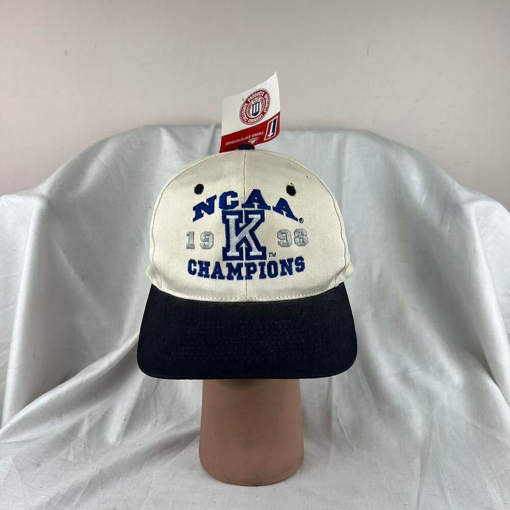 Vintage NCAA 1998 Champions Kentucky Wildcats Cap